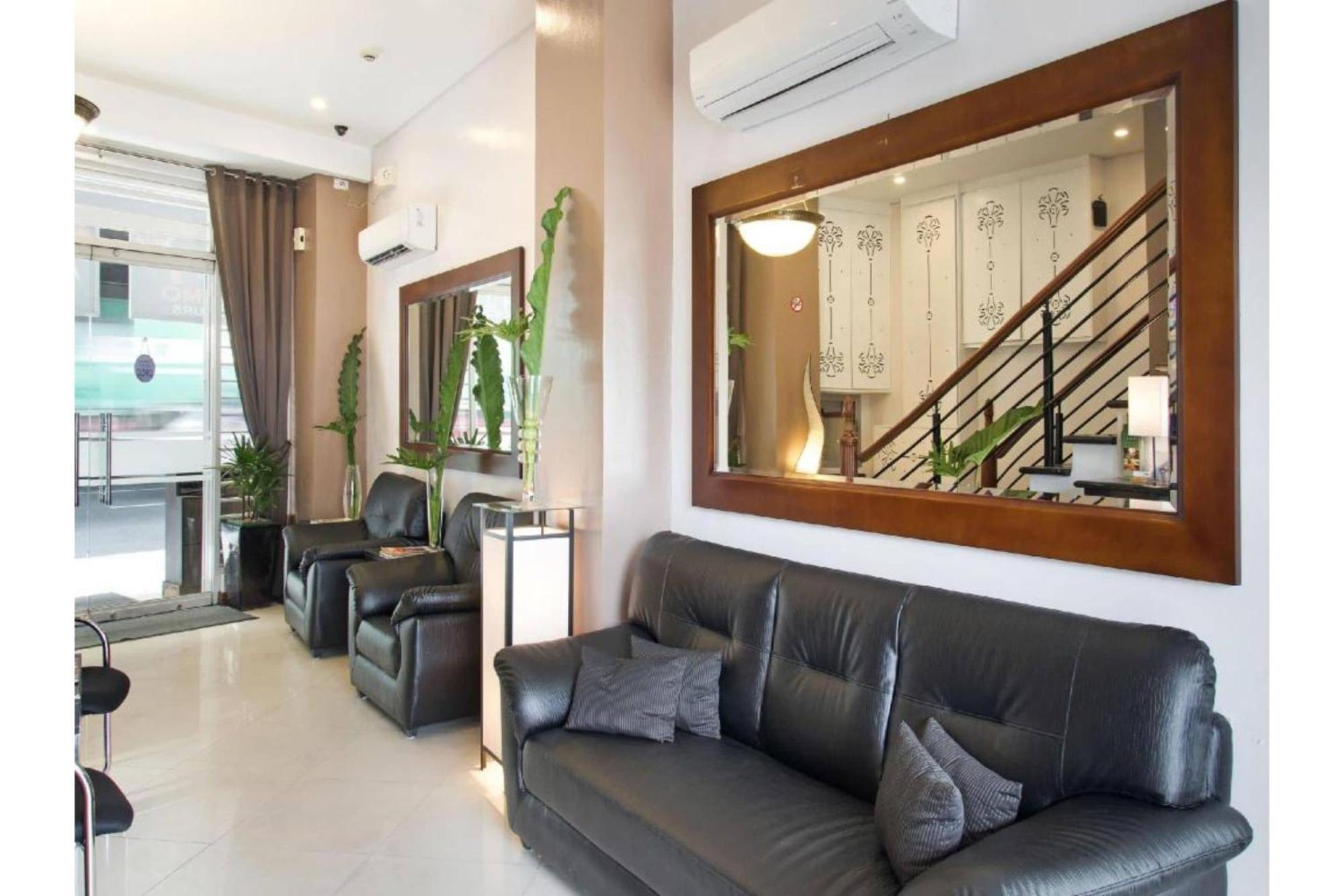 Townhouse Oak Avitel Hotel Near Osmena Highway, Pnr Pasay Station, Metro Manila Makati City Exteriér fotografie