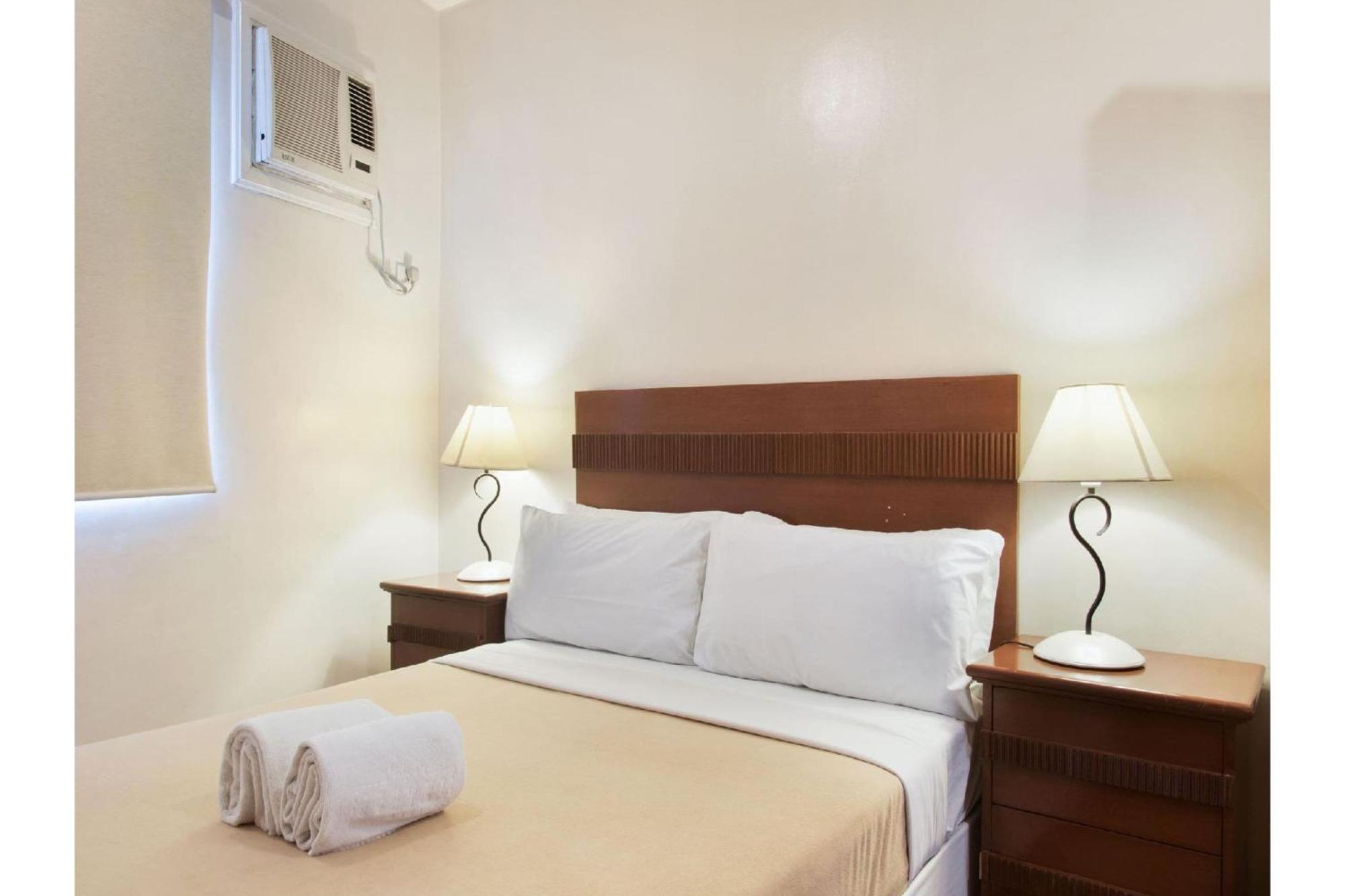 Townhouse Oak Avitel Hotel Near Osmena Highway, Pnr Pasay Station, Metro Manila Makati City Exteriér fotografie
